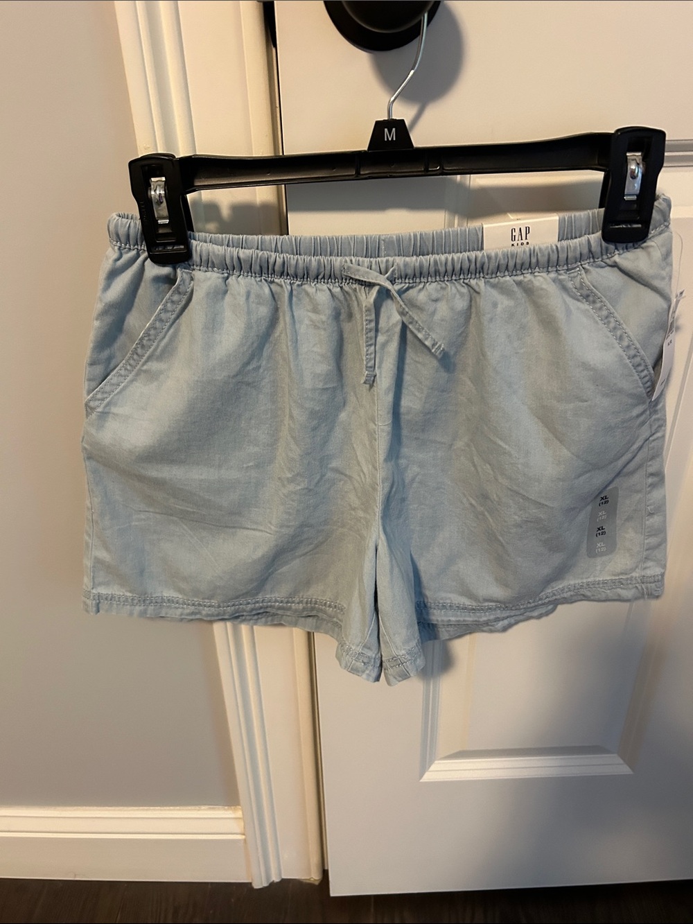 Girls Gap pull on drawstring waist shorts in light blue